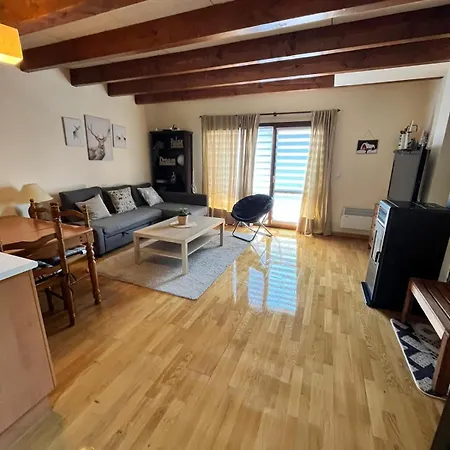 アパート Duplex Familiar Izarraitz *